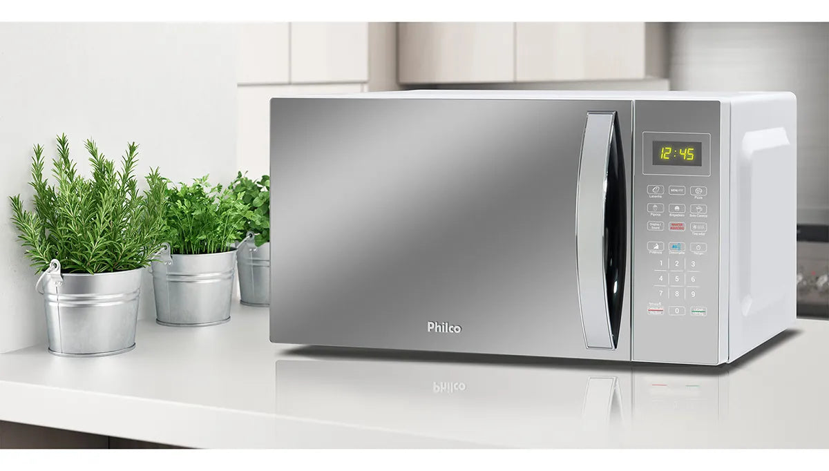 Micro-Ondas Philco 25L Limpa Fácil PMO28E 220V 1100W PRATA