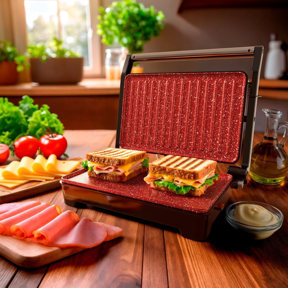 Grill e Sanduicheira Britânia BGR28A 2 em 1 Abertura 180º 127V Inox