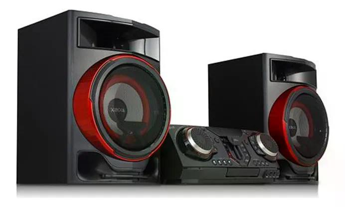 Mini System LG Xboom Cl87 2350w Bivolt Preto Bluetooth Preto 2350 W